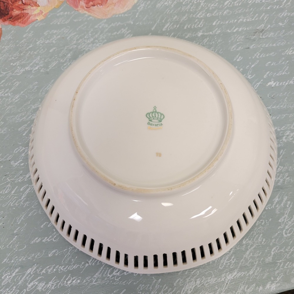 Antique Pierced Edge Bavarian Crown Duck Scene 9" Serving Bowl Germany  1cnt26JJ - Picture 7 of 7